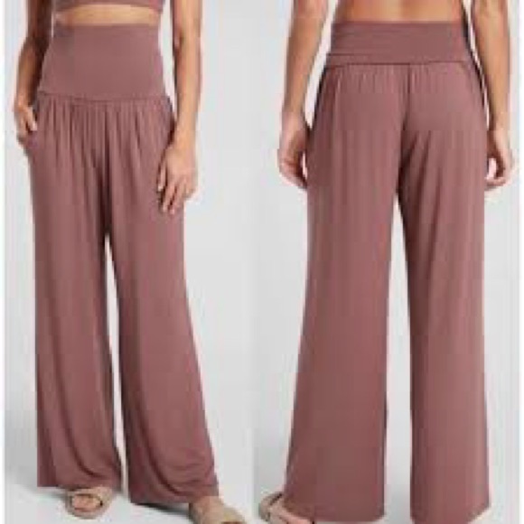 Athleta Pants - Athleta Wide Leg Studio Pant Tawny Rose Size Large